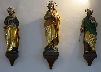 Heilige rechts im Chor