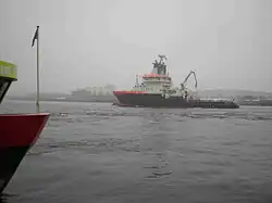 Die Nordic nach der Überführungsfahrt von Wolgast beim Einlaufen in den Hamburger Hafen am 7.&nbsp;Dezember 2010