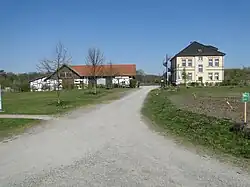 Zuweg zum Haus
