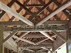 Dachstuhl der «sprechenden Brücke»