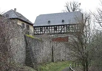Burgblick von Außen (2010)