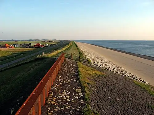 Seedeich Blickrichtung Süden (2005)