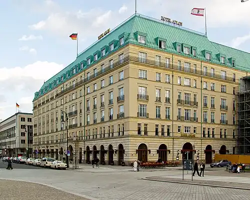 Neubau des Hotels Adlon