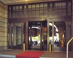 Türanlage Haupteingang Unter den Linden