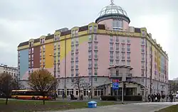 Sobieski-Hotel am Artur-Zawisza-Platz