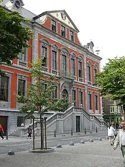 Hôtel de Ville de Liège, La place du Marché, Liège; Joseph-Clément de Bavière, 1714–1718