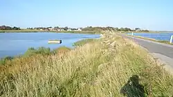 Damm der den Lønnerup Fjord vom Limfjord trennt