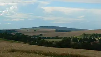 Blick von Mouchnice nach Norden auf den Hradisko