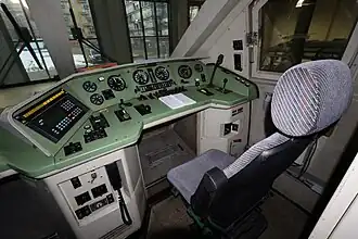 Führerstand des InterCityExperimental