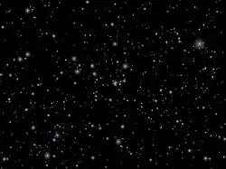 Sterne im Weltall in Farbe.