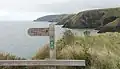 Der Pembrokeshire Coast Path bei Ceibwr Bay in Blickrichtung Norden nach Cemaes Head
