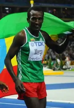 Imane Merga hatte ursprünglich Rang drei belegt, wurde jedoch wegen Bahnübertretung während des Zielsprints&nbsp;disqualifiziert