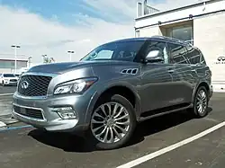 Infiniti QX80 (2013–2017)