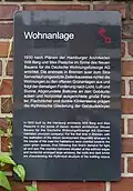 Informationstafel am Eingang Bismarckstraße 126
