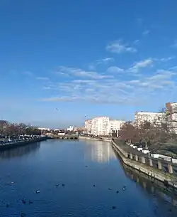 Der Inhul-Fluss im Zentrum der Stadt