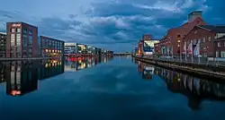 Innenhafen Duisburg am Abend