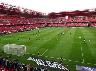 Stadioninnenraum (2013)