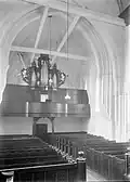 Innenraum um 1935 mit der alten Orgel von Matthias Amoor