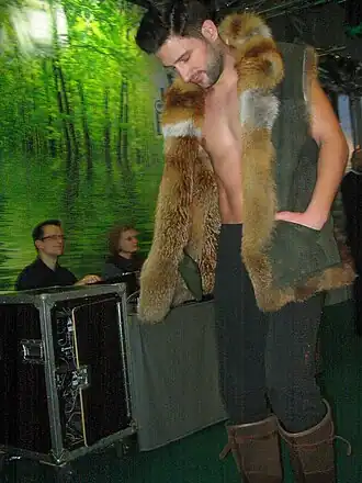 Rotfuchs-Herrenweste (2013)