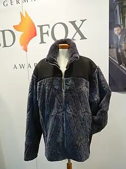 Rotfuchsfell, gefärbt und geschoren (2016)