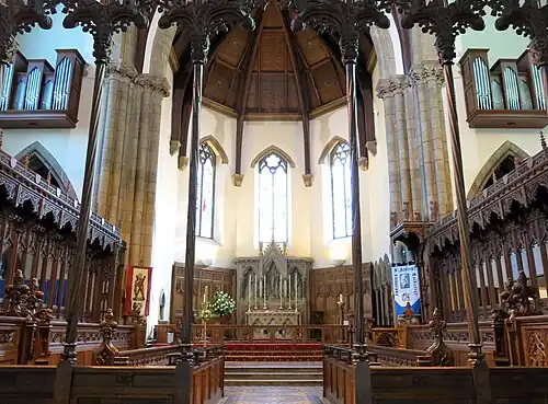 Blick vom Lettner in den Chor