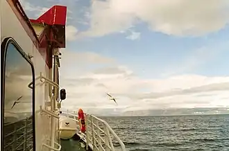 Personenfähre auf dem Weg nach Hornstrandir