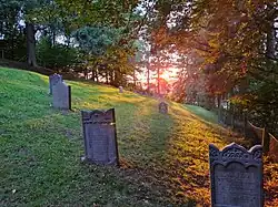 Jüdischer Friedhof bei Beginn des Sabbat