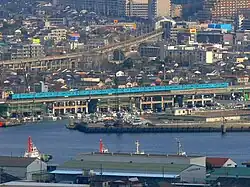 Triebwagen der Baureihe 201 im Hafengebiet