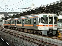 Triebwagen der Baureihe 313