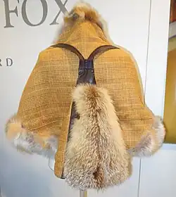 Rotfuchs (Verbrämung und Rucksack, 2020)