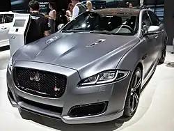 Jaguar XJR575