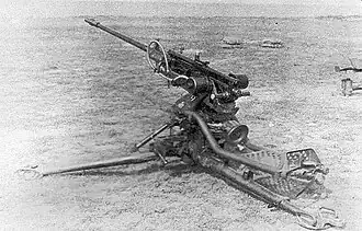 Versuchsmodell mit Lafette der 20-mm-Maschinenkanone&nbsp;Typ&nbsp;98 und Rohr der 2-cm-Flak&nbsp;30
