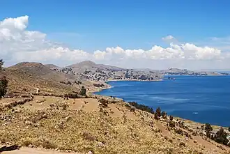 Landschaft nahe Tito Yupanqui am Titicacasee