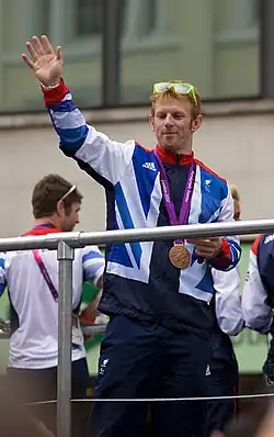 Jody Cundy bei der Siegesparade nach den Sommer-Paralympics 2012 in London