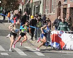 Patricio Castillo (Mitte) – Rang&nbsp;29