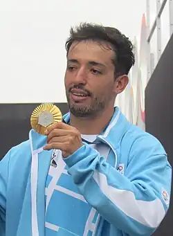 José Torres mit seiner olympischen Goldmedaille (2024)