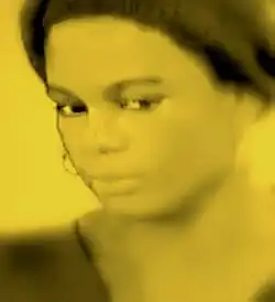 Judy Mowatt auf einem Konzert, 1977.