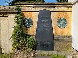 Wandgrabmal von Rose Franke geborene Wedgwood von 1903