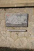 Erinnerungstafel an den Todesmarsch von KZ-Häftlingen