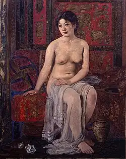 Frau mit weißer Rose