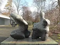 Zurückgelehnte Figur (1959) – Duisburg – Kant-Park