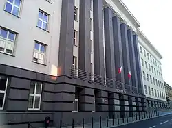 Gebäude des Syndikats der polnischen Eisenhütten, von links, erbaut 1926–32