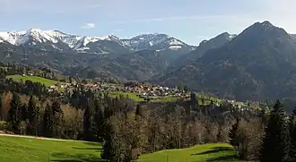 Panorama Dornbirner First bis Hoher Staufen, im Zentrum der Salzbödenkopf