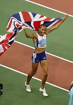 Kelly Holmes setzte sich durch und gewann fünf Tage später nochmal Gold über 1500&nbsp;Meter