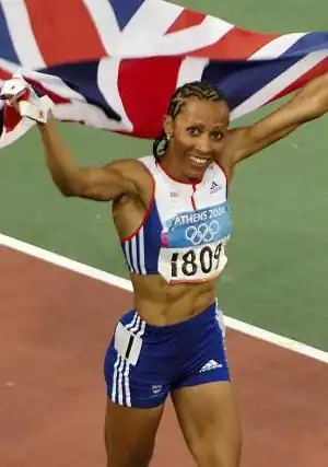 Bronzemedaillengewinnerin Kelly&nbsp;Holmes – äußerst erfolgreich auf beiden Mittelstrecken, unter anderem Doppelolympiasiegerin 2004