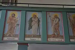 Fresken und Gemälde in der Kirche