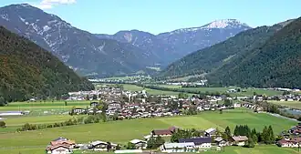Fellhorn und Steinplatte, von Kirchdorf&nbsp;i.T., Blick nordostwärts über die Wald