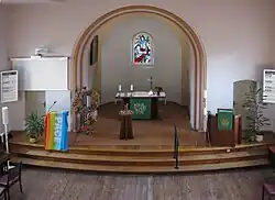 Blick von Empore zum Altar