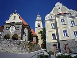 Kirche Sankt Andreas und katholisches Pfarrhaus