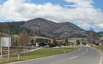 Hainfelder Kirchenberg von Nordosten